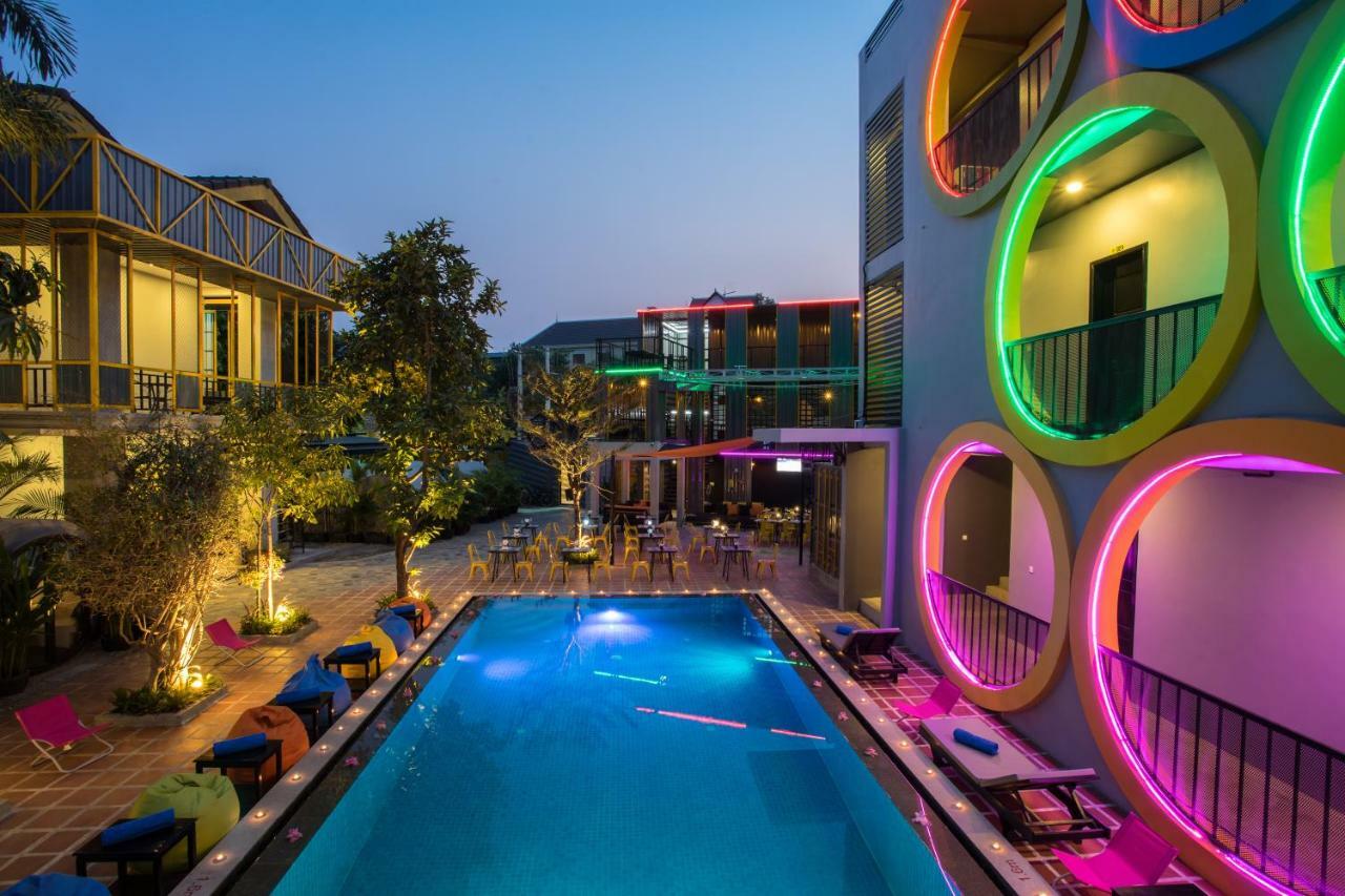 White Rabbit Hostel Siem Reap (Adults Only) Exteriör bild